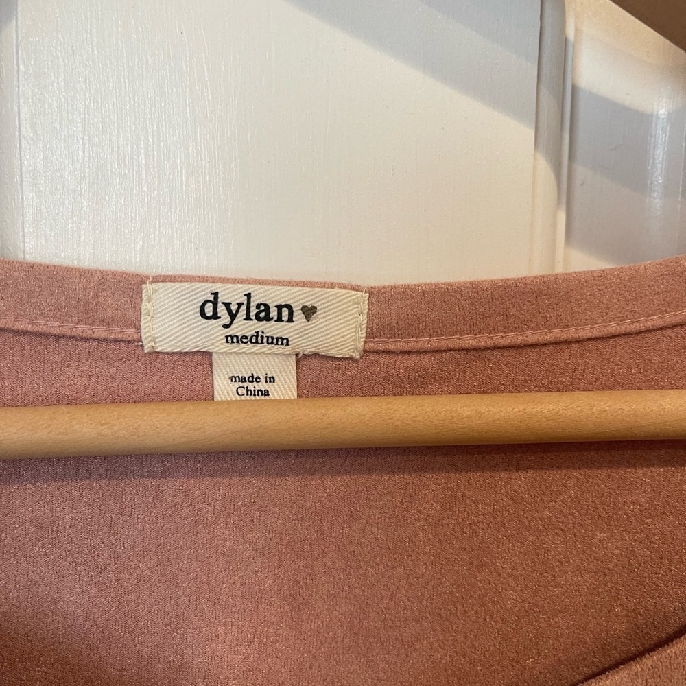 Dylan Blush Pink Blouse Suede Like Material M - Picture 5 of 5